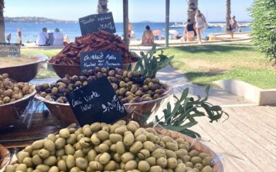 Marchés Provençaux de Bandol: Une Immersion Authentique